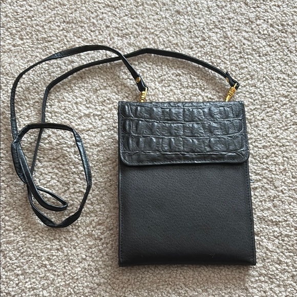 Vintage Genuine Leather Black Crossbody Bag - Picture 1 of 10